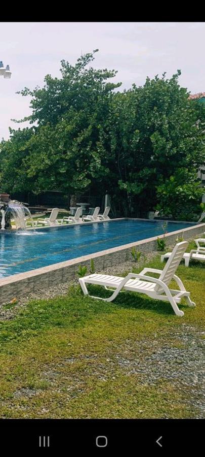 Hotel La Cueva Limon Buitenkant foto