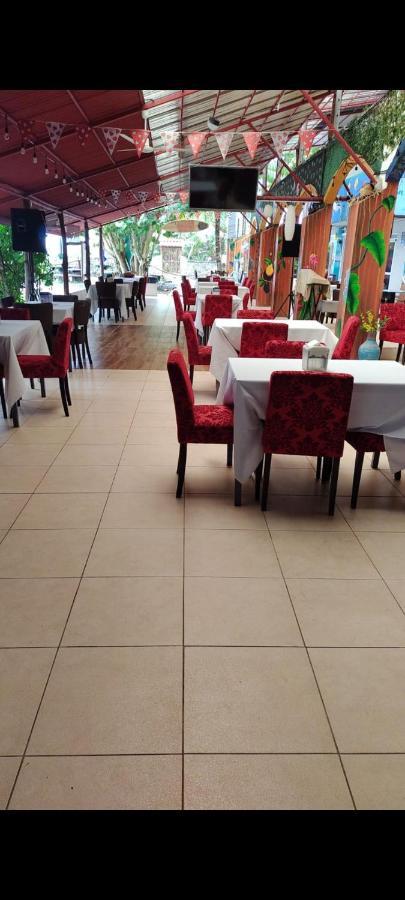Hotel La Cueva Limon Buitenkant foto